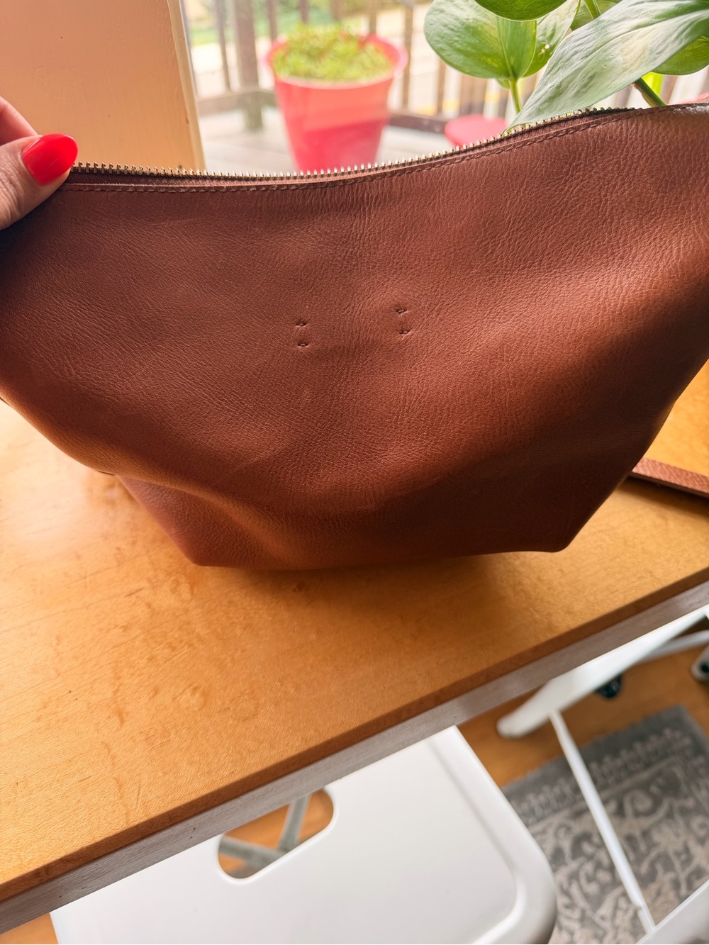 Madewell “Leather Sling Bag” English Saddle - Picture 4 of 9